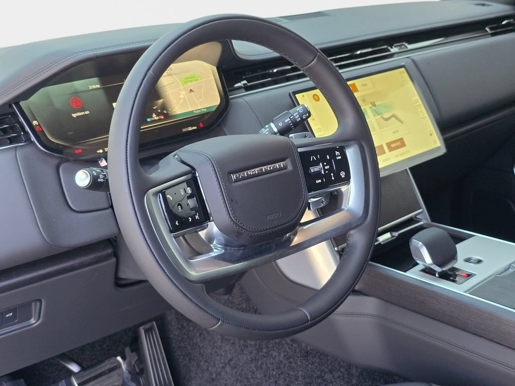 New 2026 Land Rover Range Rover Long Wheelbase SE AWD/4WD image 15