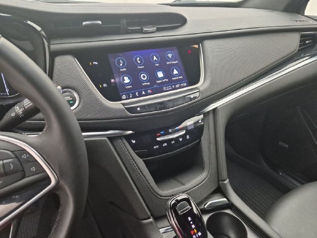 Used 2024 Cadillac XT5 Premium Luxury w/ LPO, Floor Liner Package AWD/4WD image 14