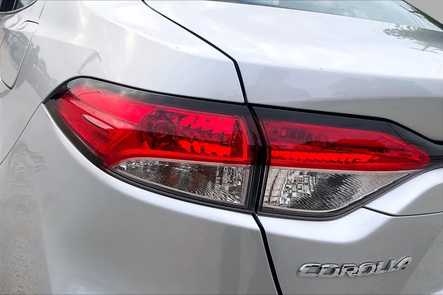 Used 2023 Toyota Corolla LE FWD image 26