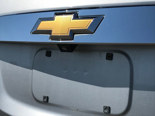 Used 2017 Chevrolet Traverse LT w/ Style and Technology Package image 5