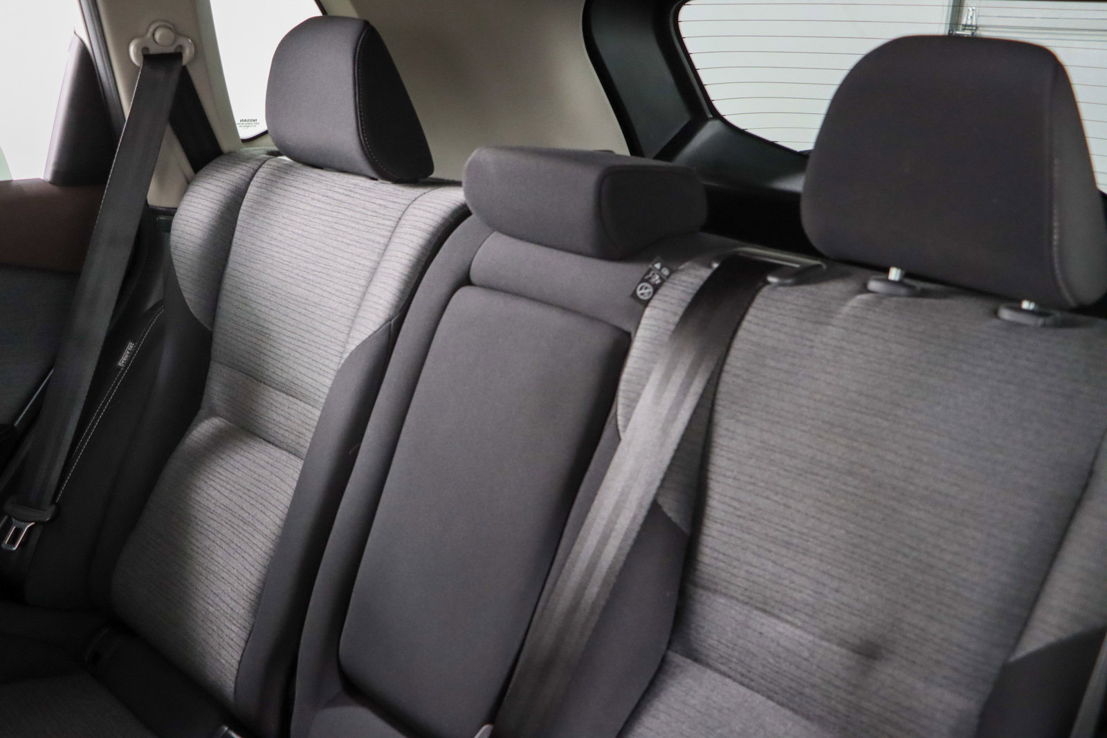 Used 2021 Nissan Rogue SV image 25
