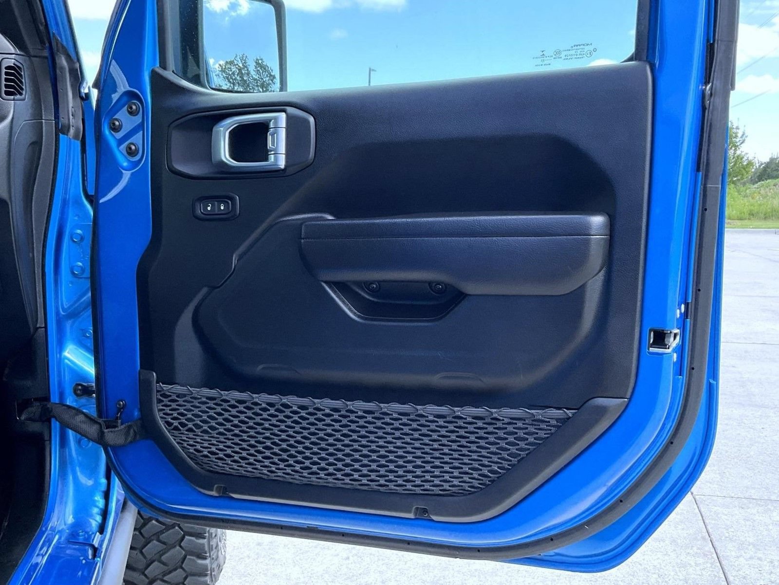 Used 2022 Jeep Wrangler Unlimited Sport AWD/4WD image 17
