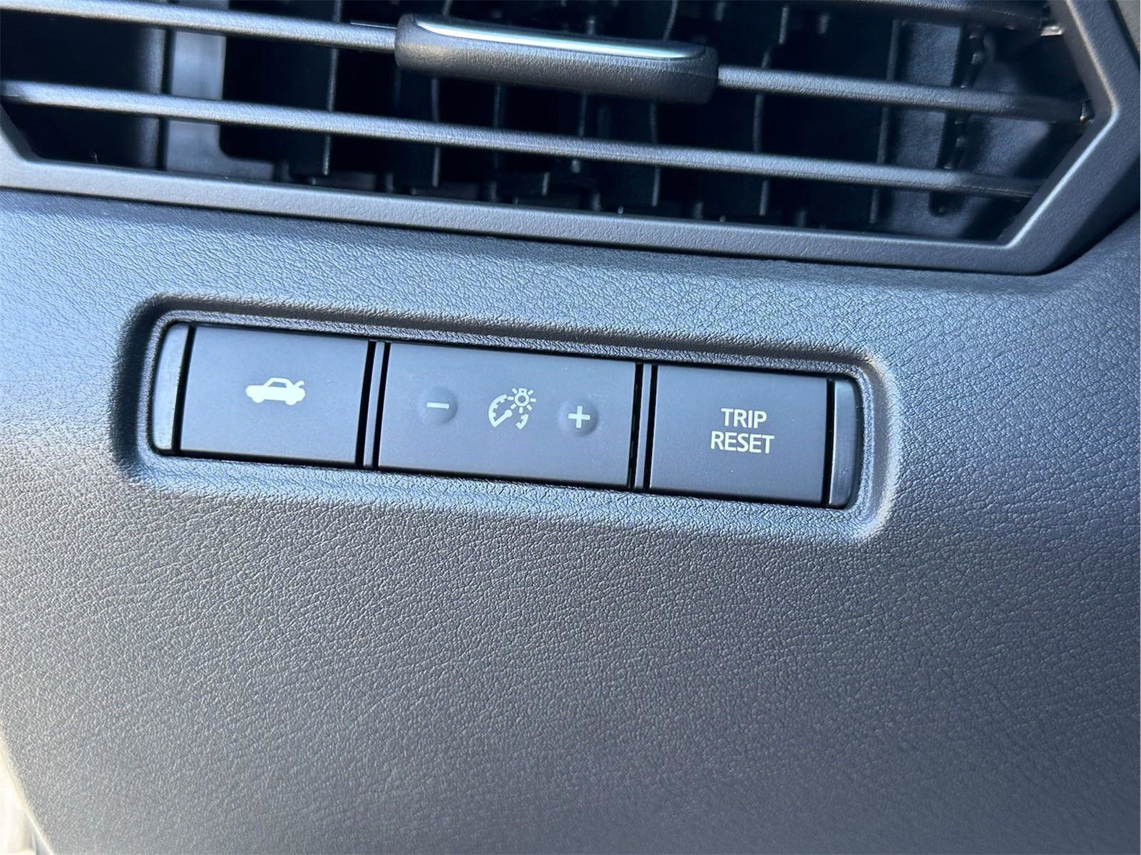 New 2025 Nissan Altima 2.5 S image 22