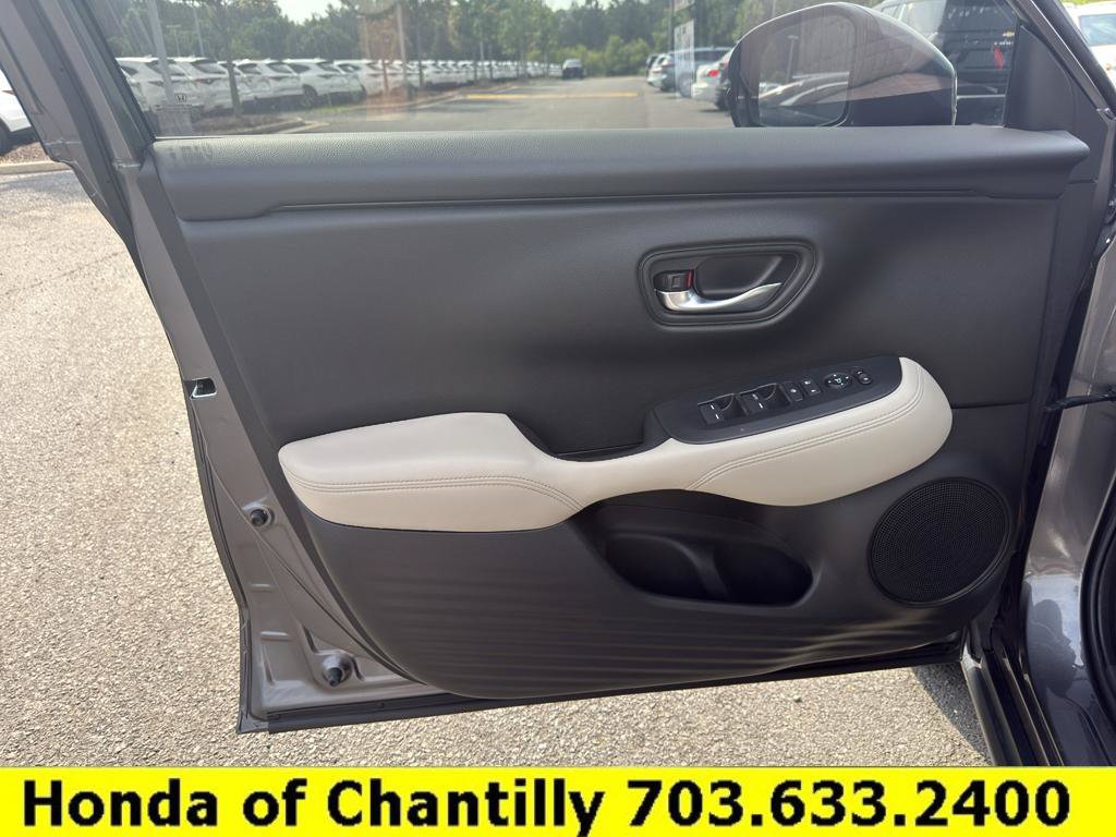 Certified 2024 Honda HR-V LX image 21