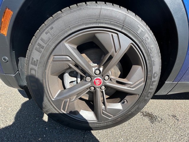 Used 2021 Jaguar E-PACE SE image 9