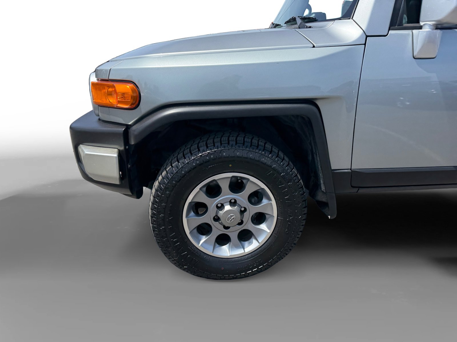 Used 2011 Toyota FJ Cruiser 4WD w/ Upgrade Pkg image 9