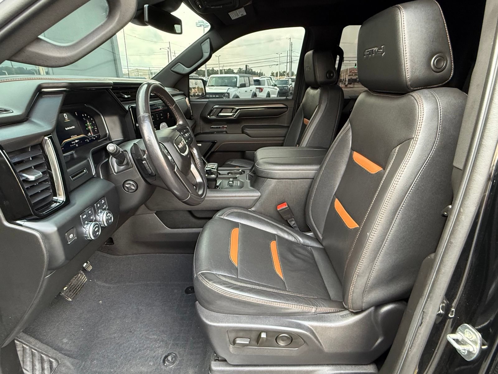Used 2023 GMC Sierra 1500 AT4 AWD/4WD image 13