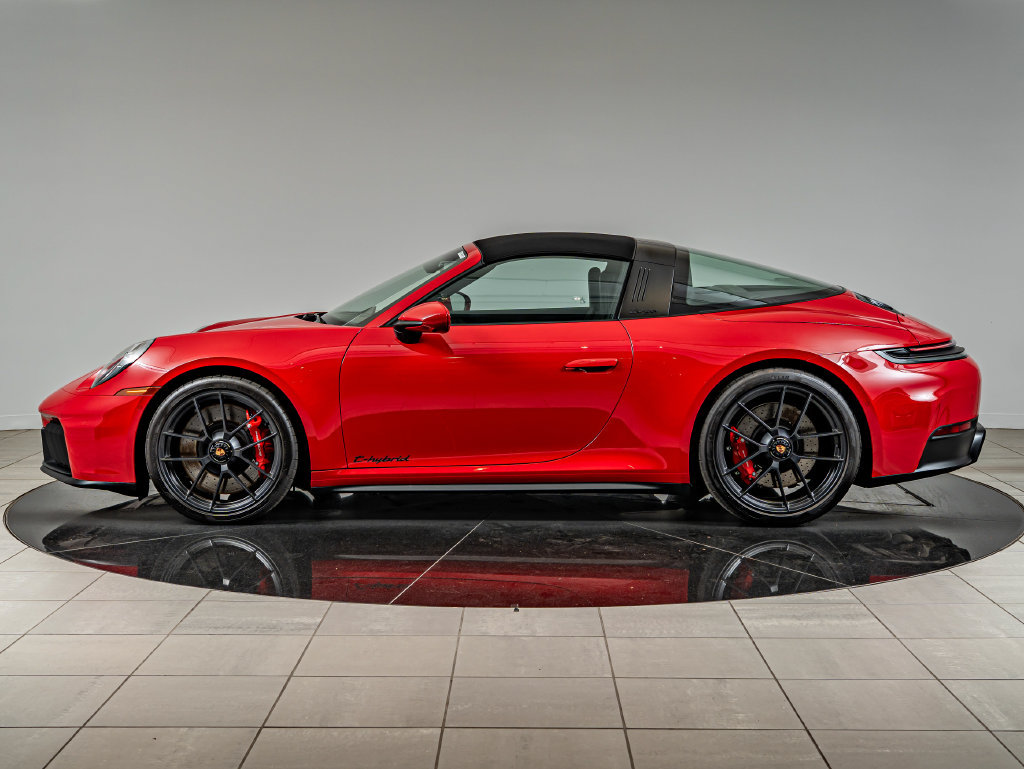 Used 2026 Porsche 911 Targa 4 GTS AWD/4WD image 2