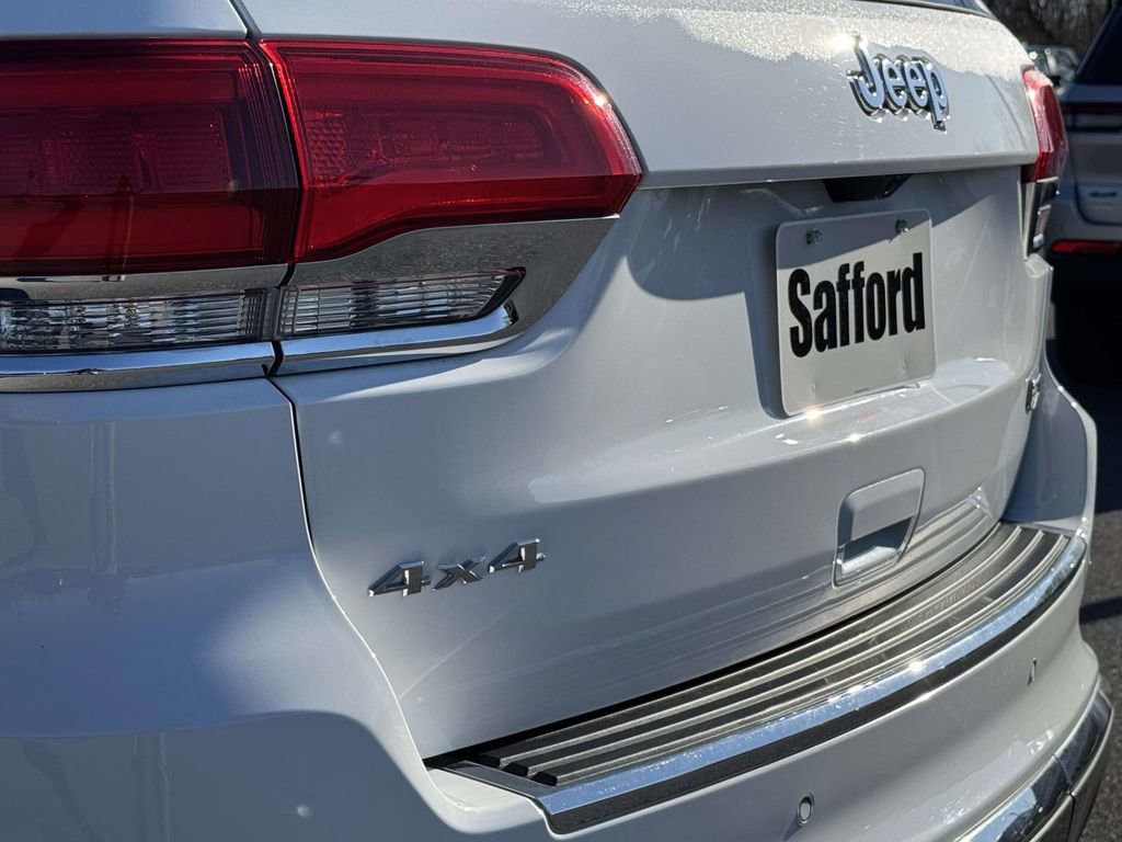 Used 2021 Jeep Grand Cherokee Summit image 12