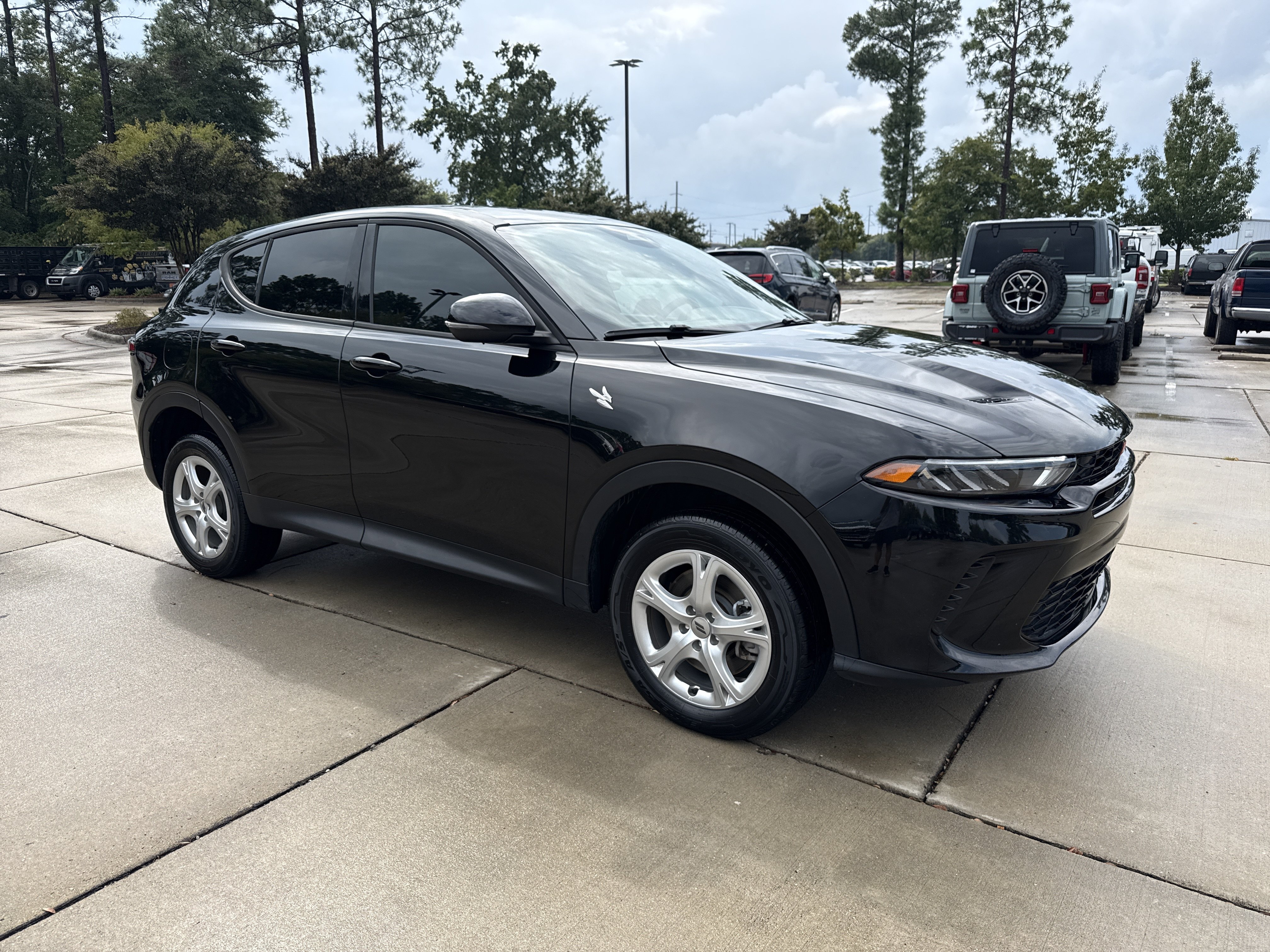 Used 2023 Dodge Hornet GT Plus AWD/4WD image 2