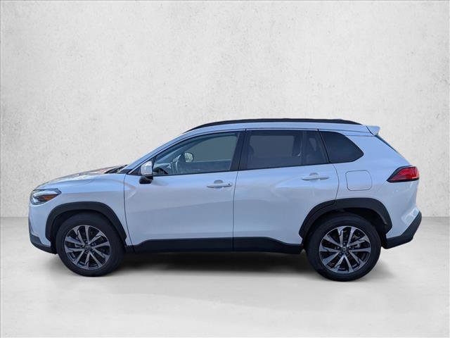 Used 2022 Toyota Corolla Cross XLE image 9