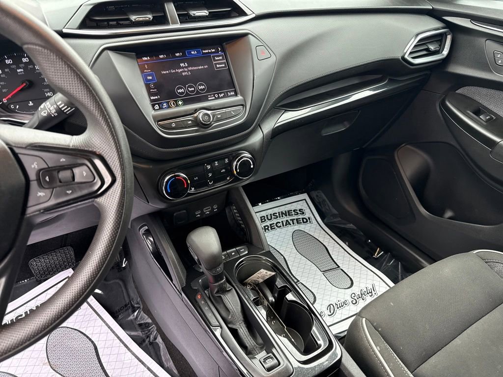 Used 2021 Chevrolet TrailBlazer LT w/ Driver Confidence Package image 26