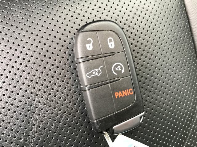 Used 2025 Dodge Durango R/T image 26