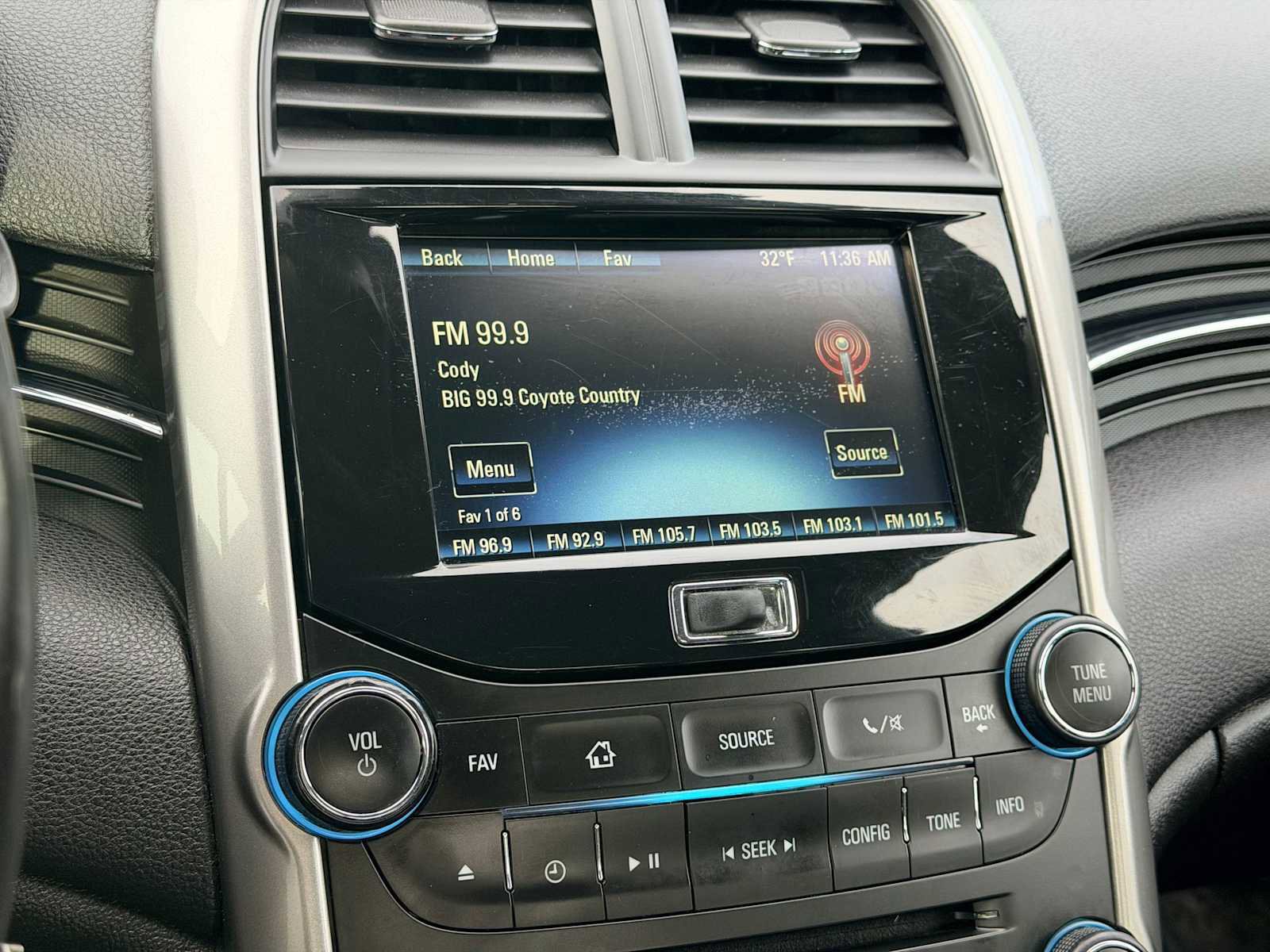 Used 2016 Chevrolet Malibu LTZ image 29