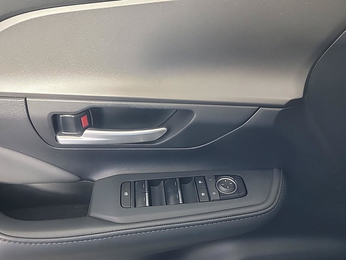 Used 2026 Toyota Grand Highlander AWD image 39
