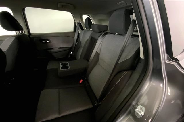 Used 2021 Nissan Rogue SV FWD image 12