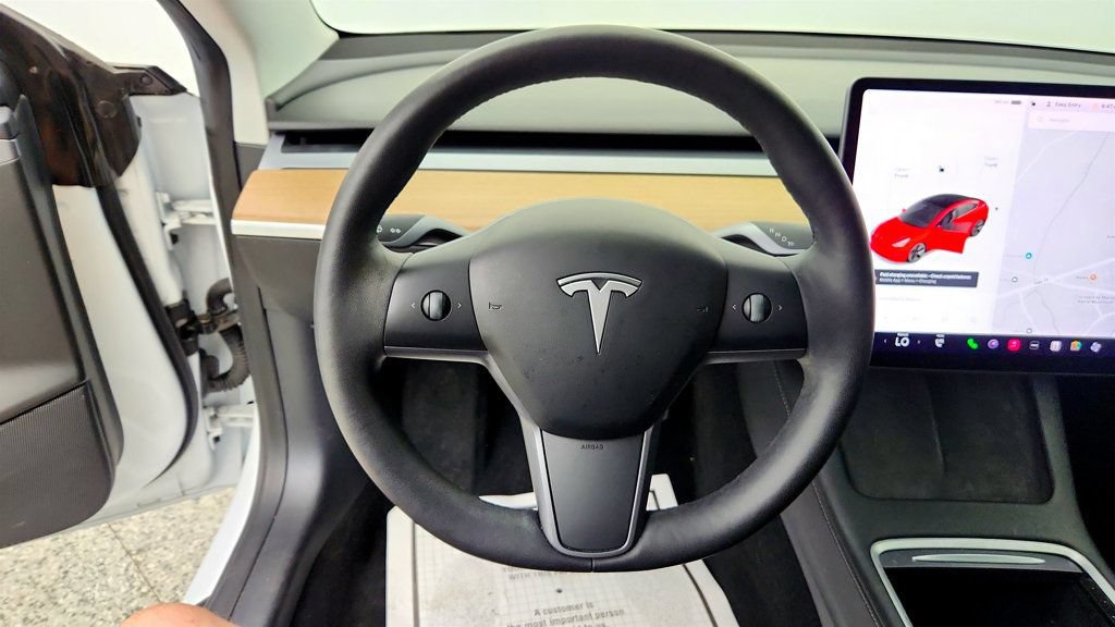 Used 2021 Tesla Model 3 Standard Range Plus RWD image 13