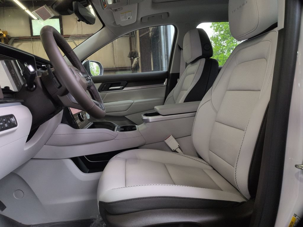 New 2026 GMC Terrain Denali w/ LPO, Floor Liner Package AWD/4WD image 12