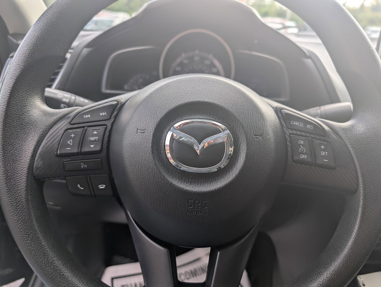 Used 2015 MAZDA MAZDA3 i Sport image 17