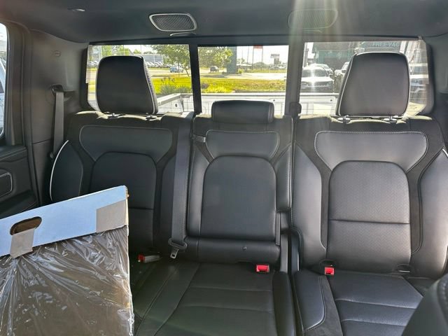 New 2026 RAM 1500 Laramie w/ Advanced Safety Group II AWD/4WD image 34