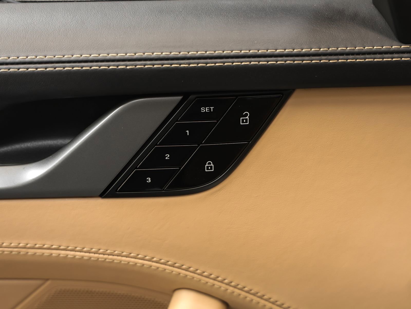 Certified 2021 Porsche 911 Carrera S RWD image 31