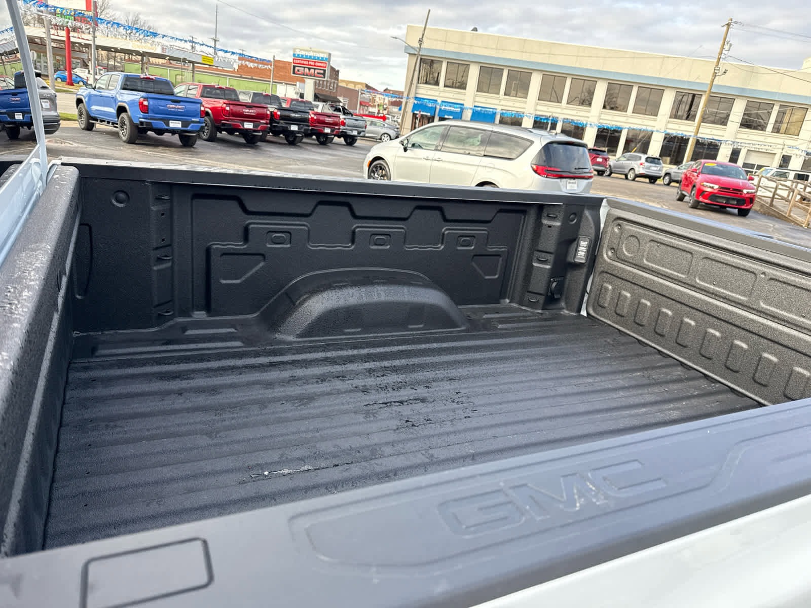 New 2026 GMC Sierra 2500 Pro w/ Convenience Package image 15