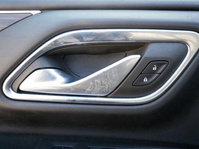 Used 2023 Chevrolet Tahoe Z71 w/ Luxury Package image 14