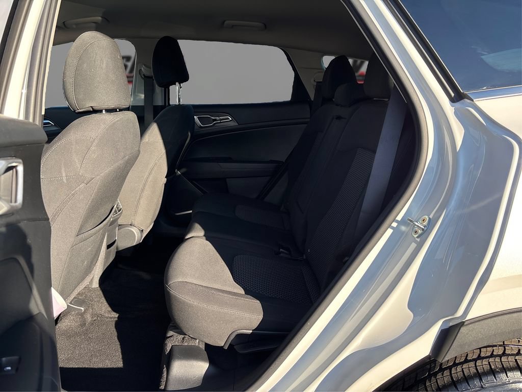 Certified 2023 Kia Sportage LX AWD/4WD image 12