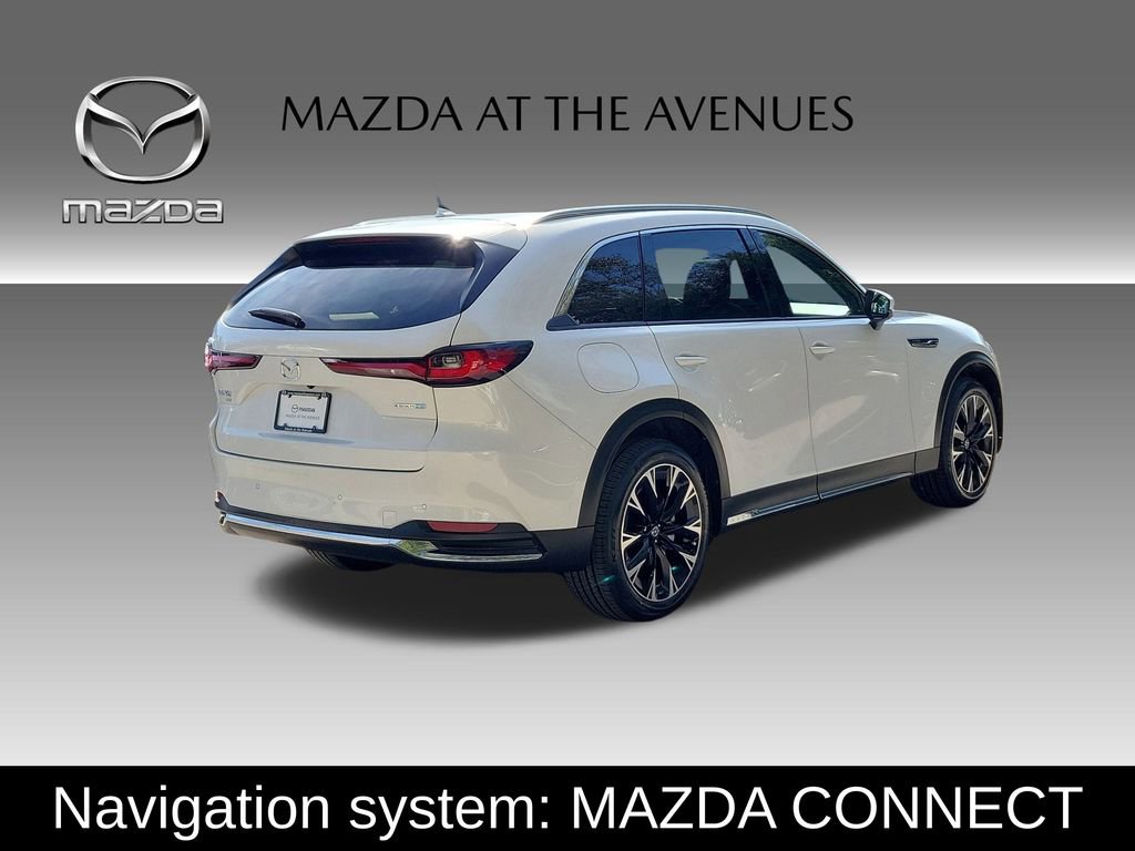 Used 2024 MAZDA CX-90 Plug-In Hybrid w/ Premium Plus image 4