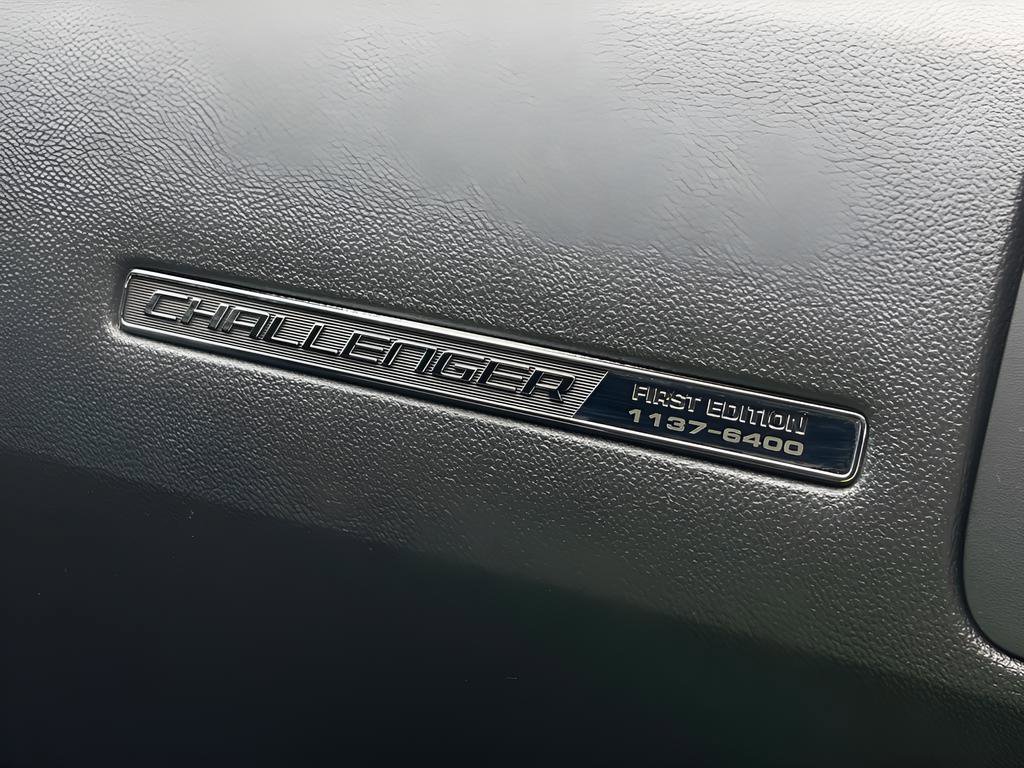 Used 2008 Dodge Challenger SRT8 image 41