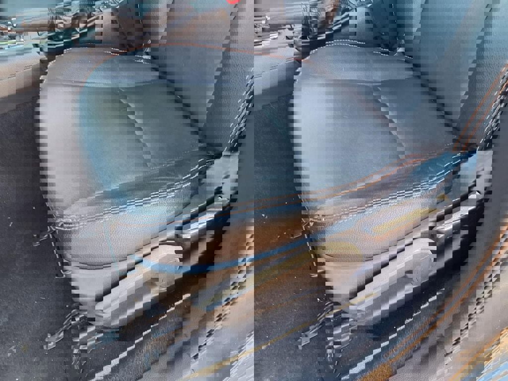 Used 2017 Subaru Crosstrek 2.0i Limited image 25