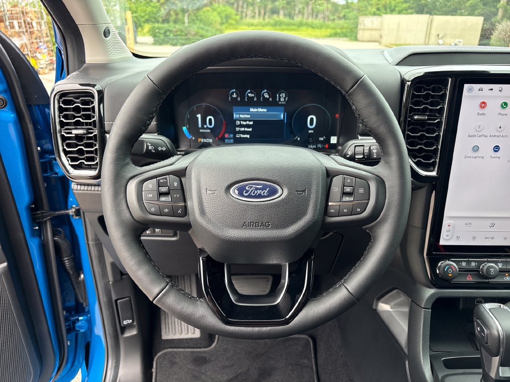New 2026 Ford Ranger Lariat w/ FX4 Off-Road Package AWD/4WD image 17