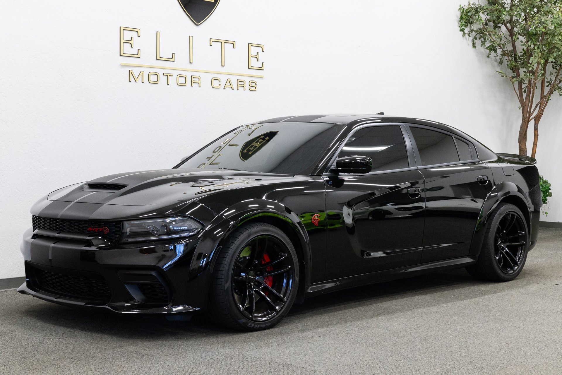 Used 2022 Dodge Charger SRT Hellcat image 1