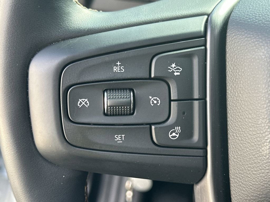 Used 2024 GMC Sierra 2500 AT4 w/ AT4 Premium Plus Package image 26