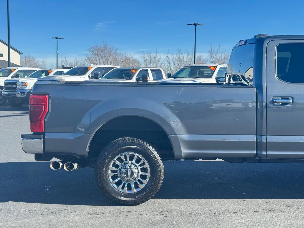 Used 2022 Ford F350 XLT w/ XLT Premium Package AWD/4WD image 5