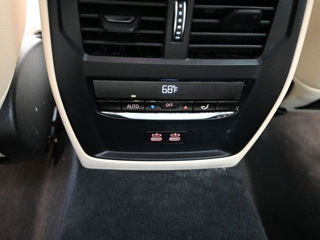 Used 2023 BMW 330i Sedan w/ Driving Assistance Package image 16