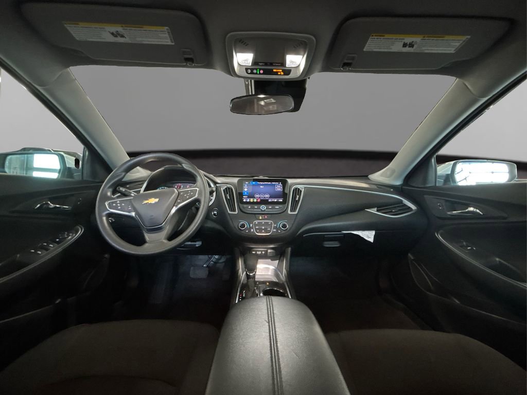 Used 2025 Chevrolet Malibu LT image 25