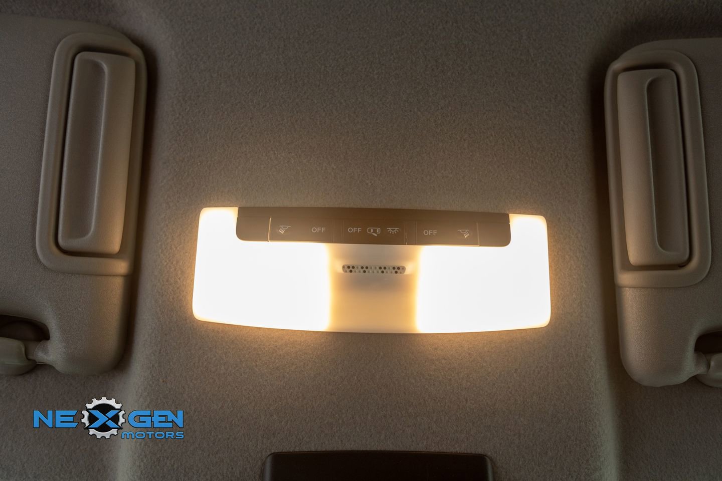 Used 2022 Nissan Kicks SV FWD image 21