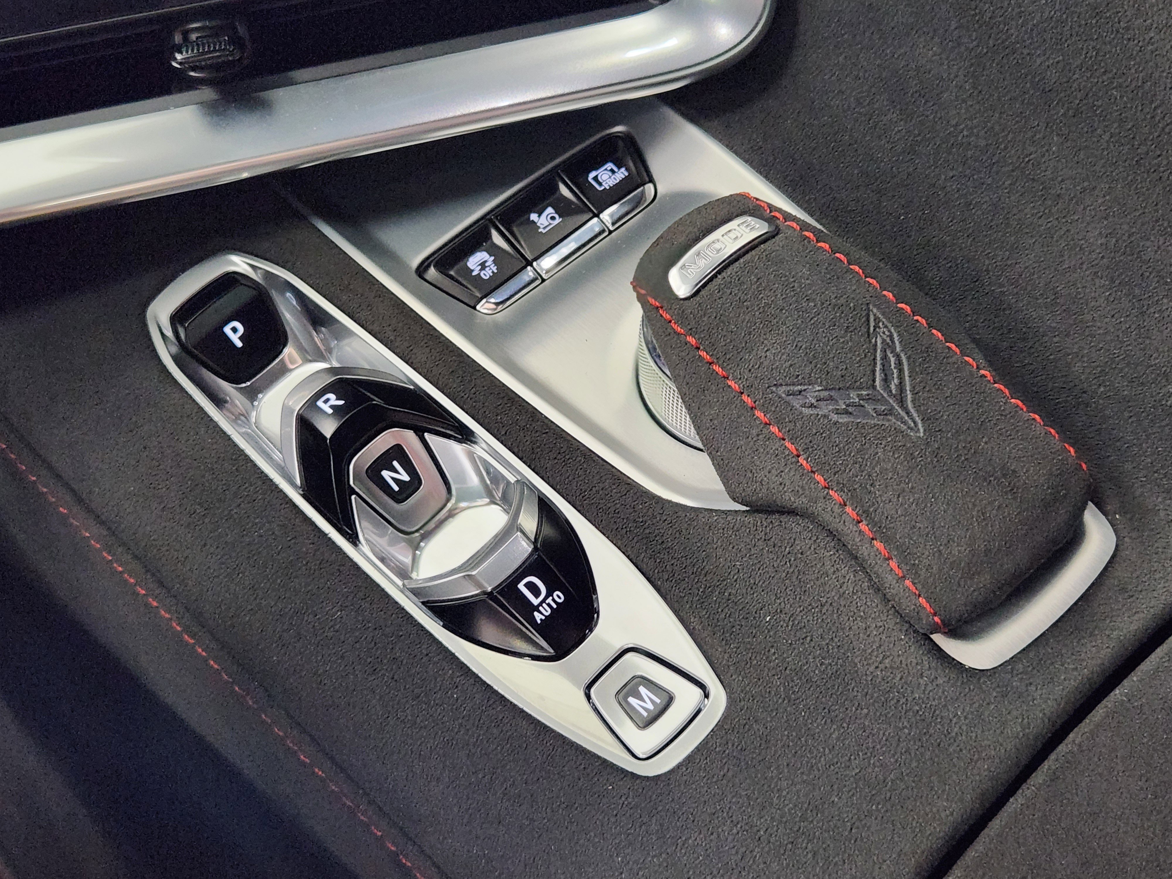 New 2024 Chevrolet Corvette Z06 w/ Z07 Performance Package image 17