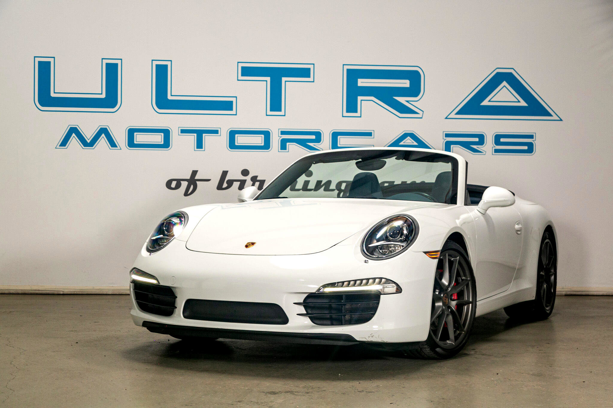 Used 2013 Porsche 911 Carrera S image 9