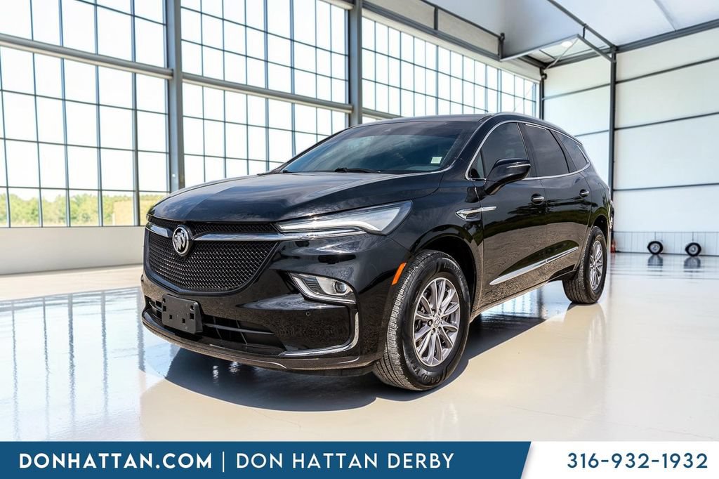 Used 2023 Buick Enclave Essence AWD/4WD image 28