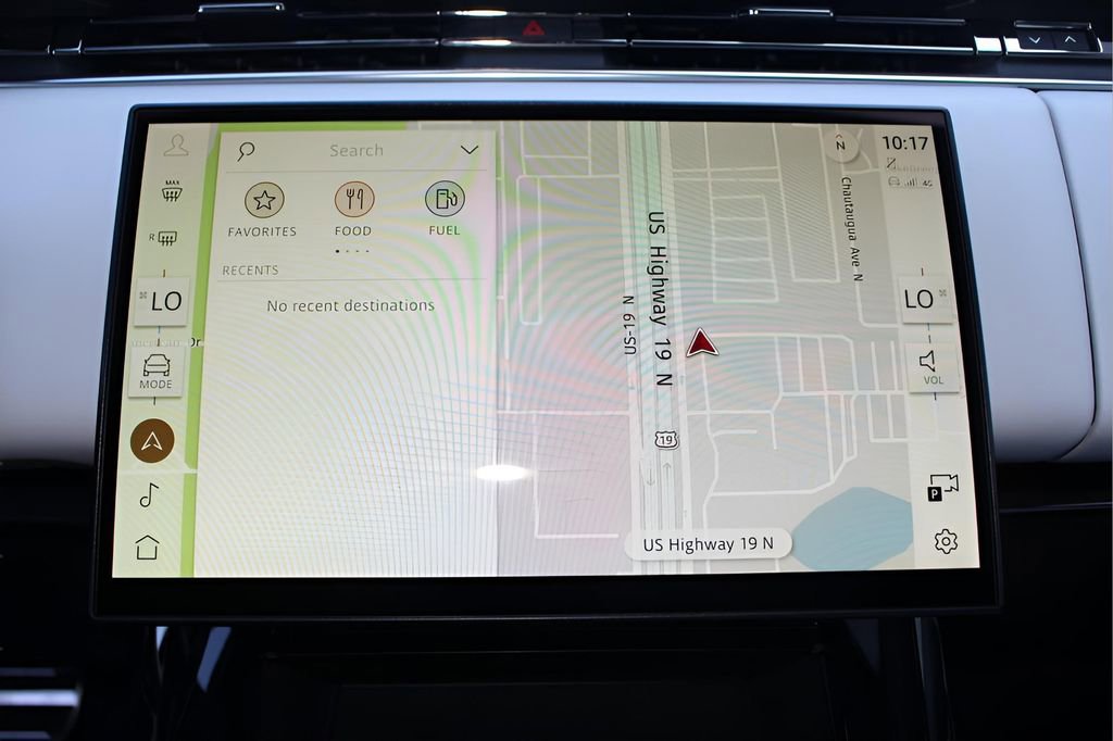 Used 2025 Land Rover Range Rover Sport Dynamic SE image 25