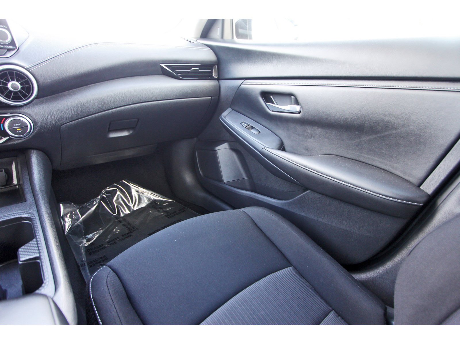 Used 2024 Nissan Sentra SV w/ All-Weather Package FWD image 14