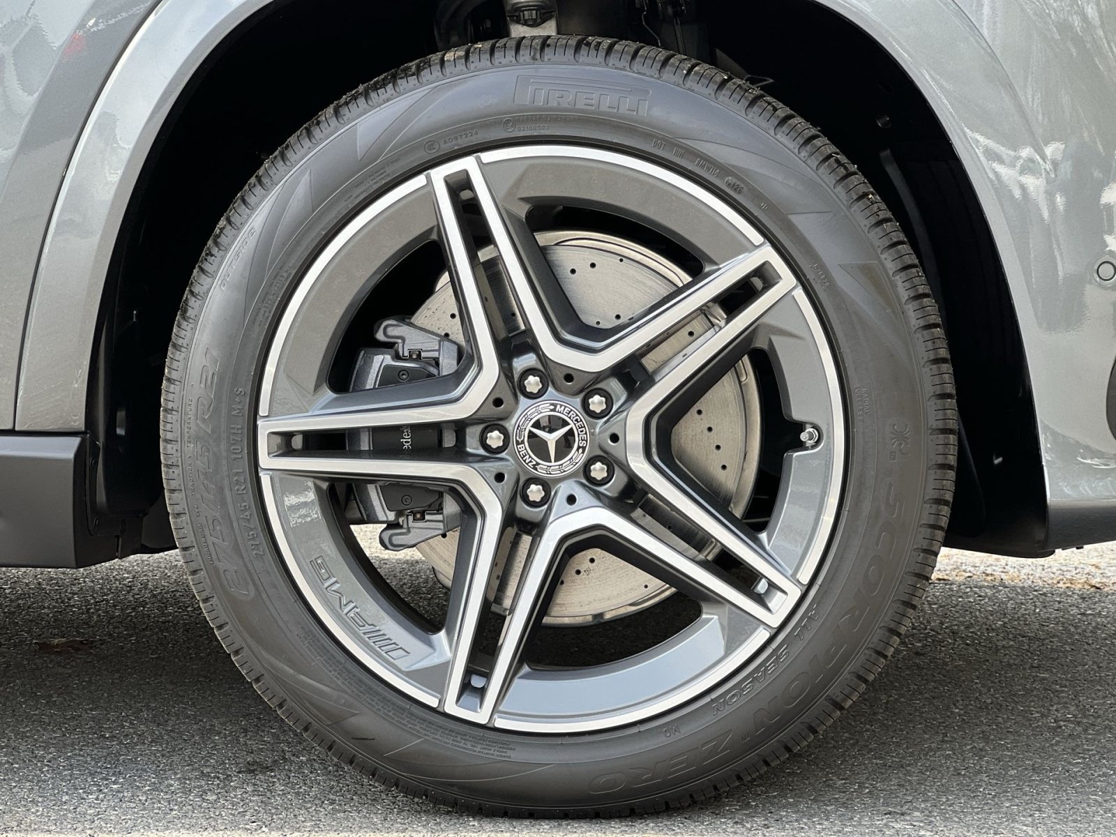 New 2026 Mercedes-Benz GLS 450 4MATIC image 10