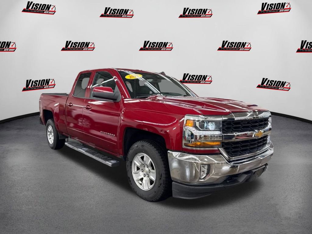 Used 2018 Chevrolet Silverado 1500 LT w/ All Star Edition video 3