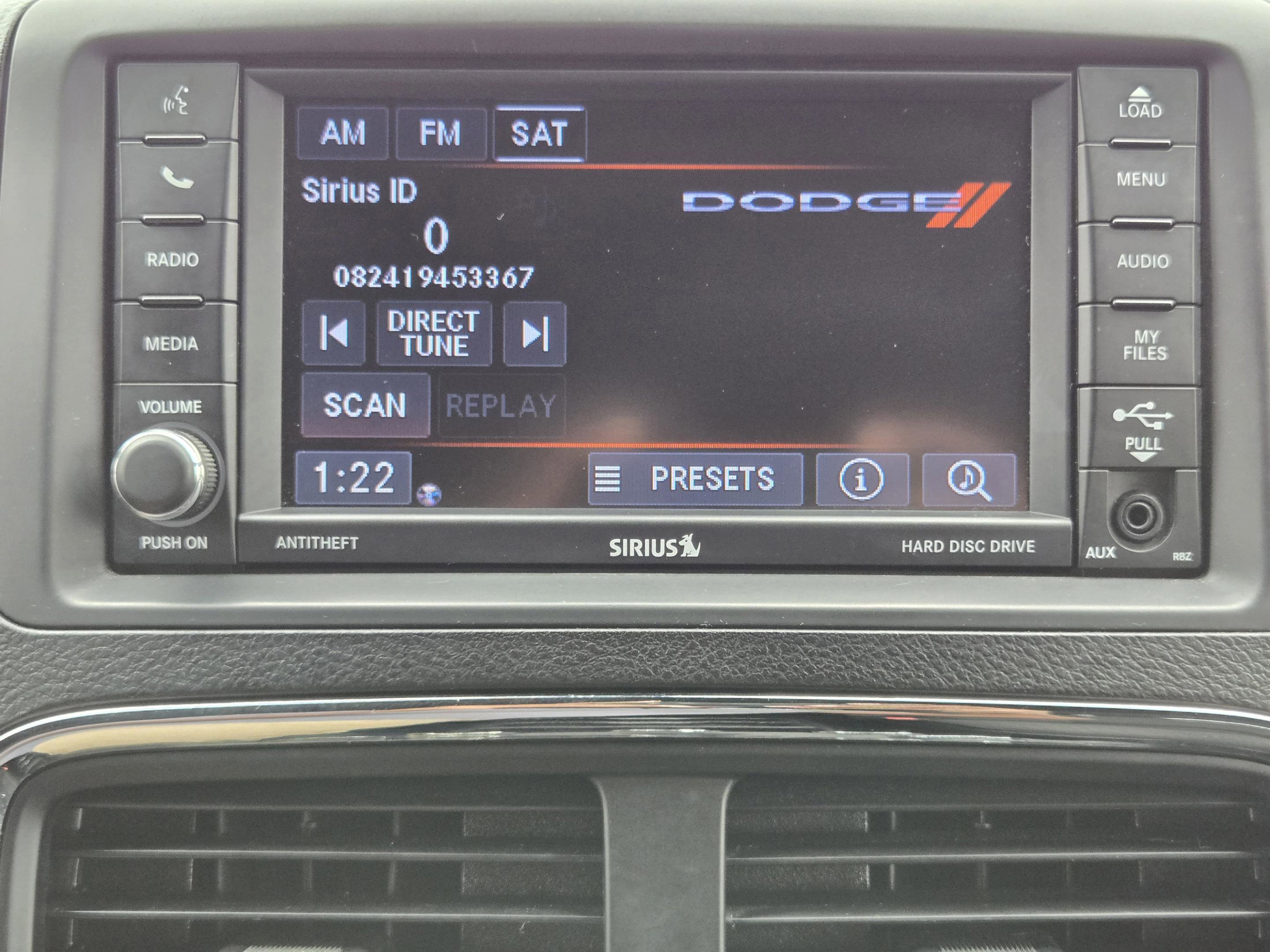 Used 2020 Dodge Grand Caravan SE FWD image 25