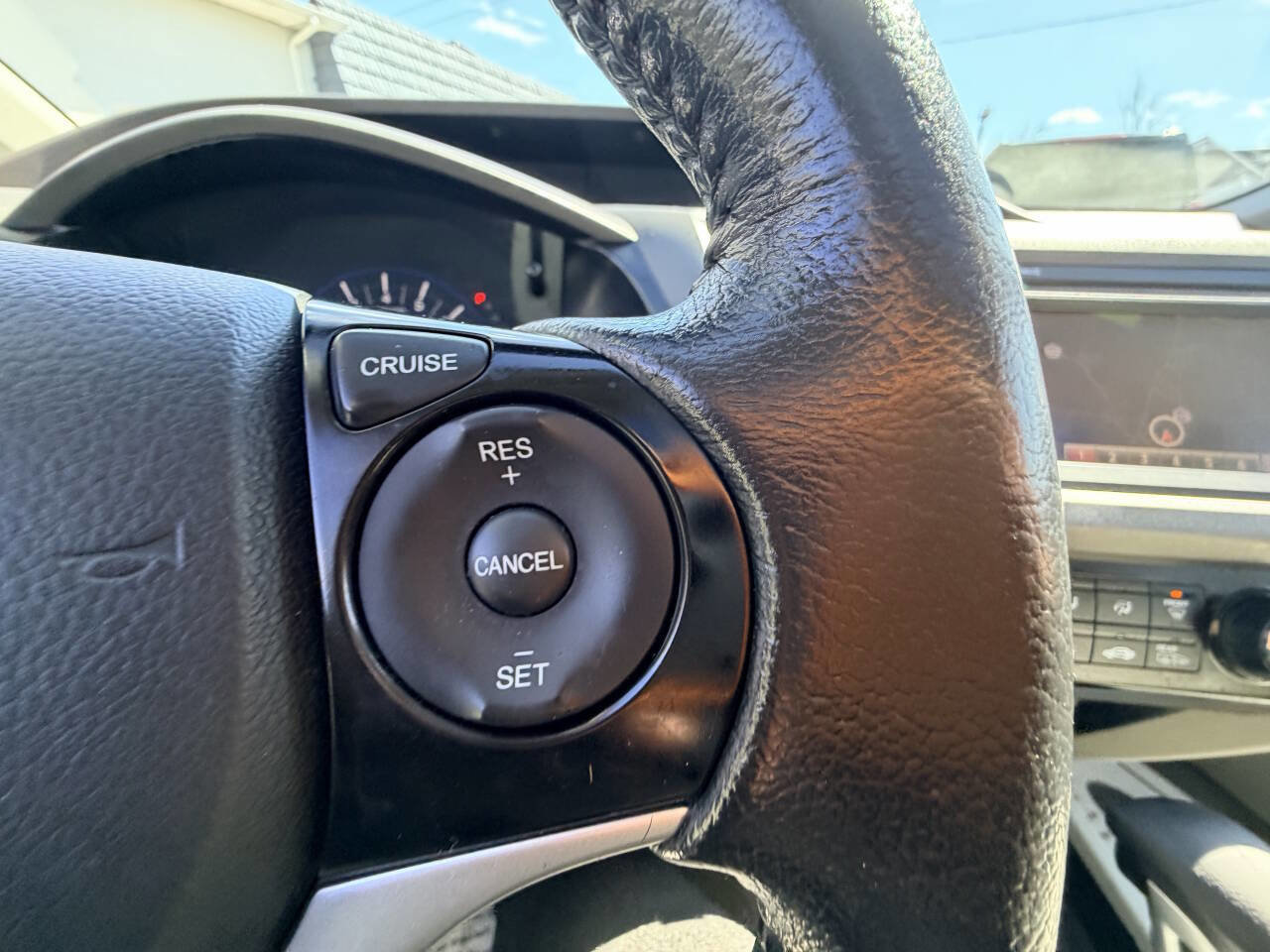 Used 2012 Honda Civic EX-L image 23