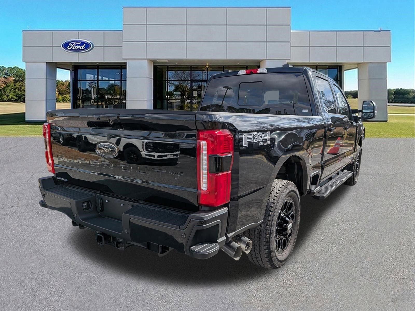 Certified 2026 Ford F250 Lariat w/ Black Appearance Package image 4