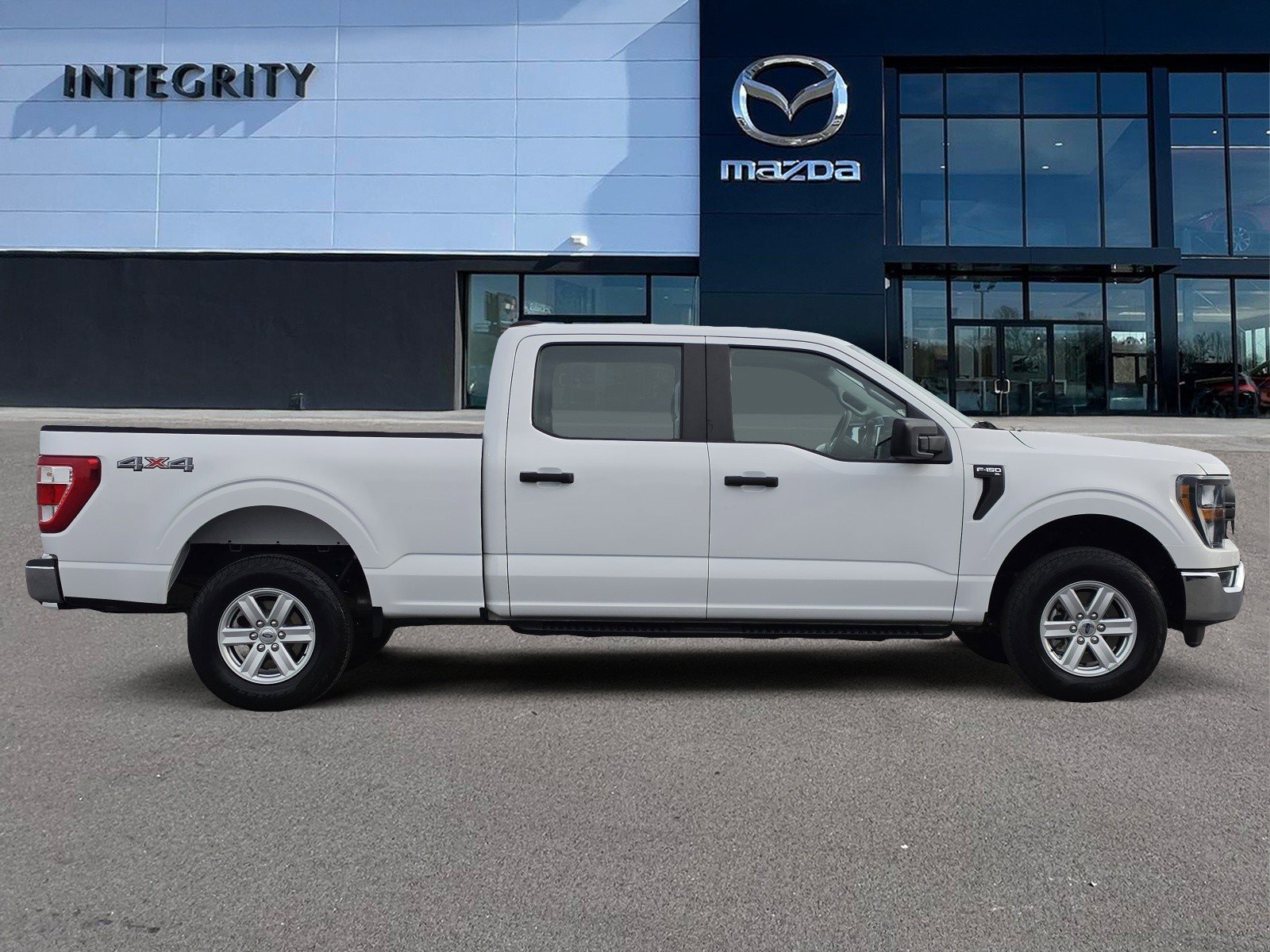 Used 2023 Ford F150 XL w/ Trailer Tow Package AWD/4WD image 3