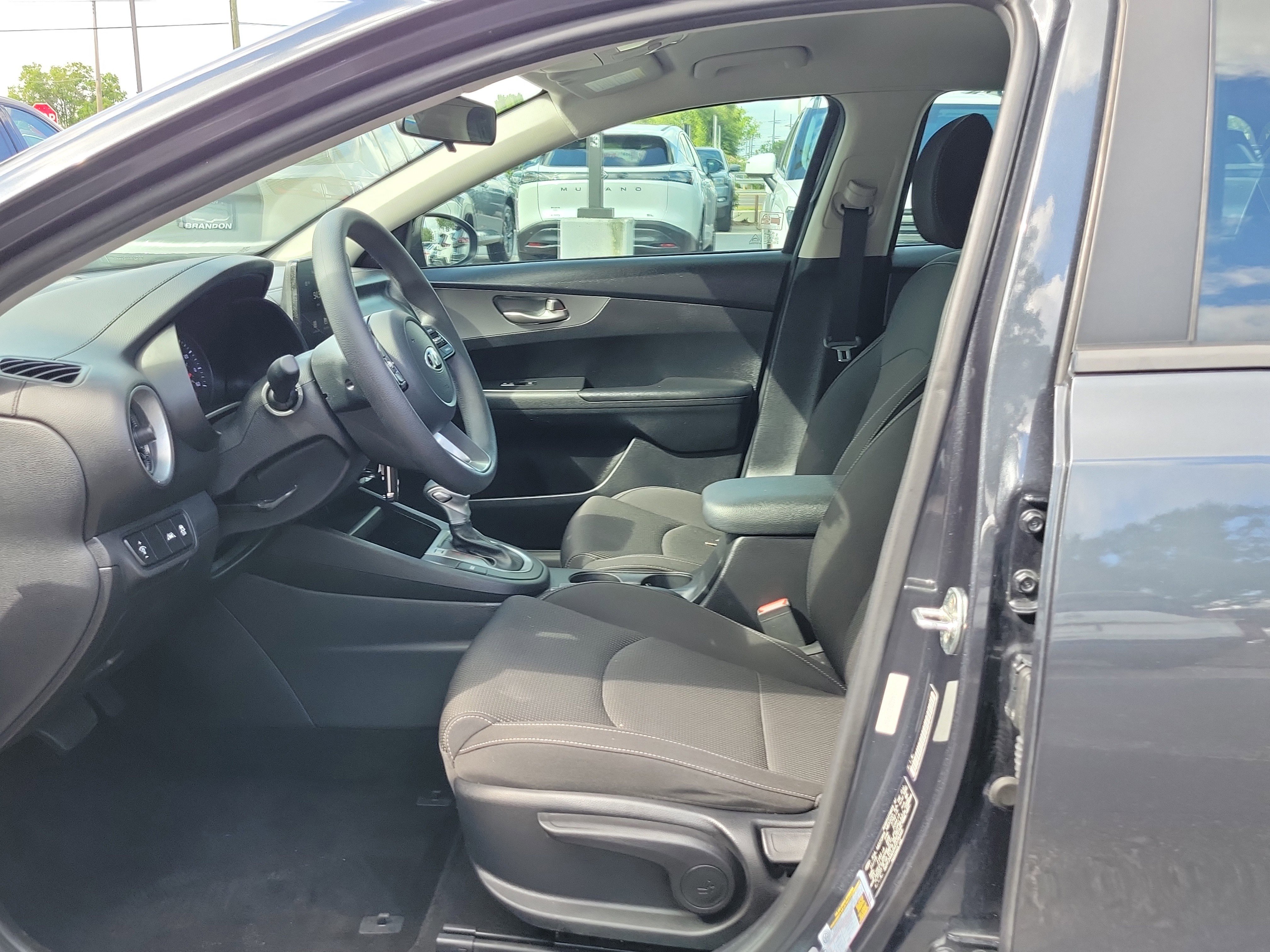 Used 2019 Kia Forte LXS FWD image 18